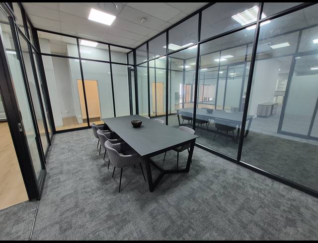 439M² OFFICE TO LET IN RIVONIA